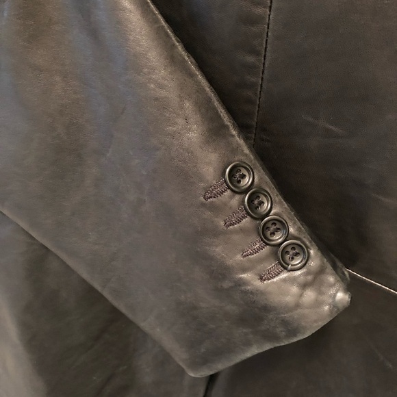 Banana Republic Butter Soft Leather 2 Button Blazer Jacket 40R Black Pockets - Picture 7 of 10